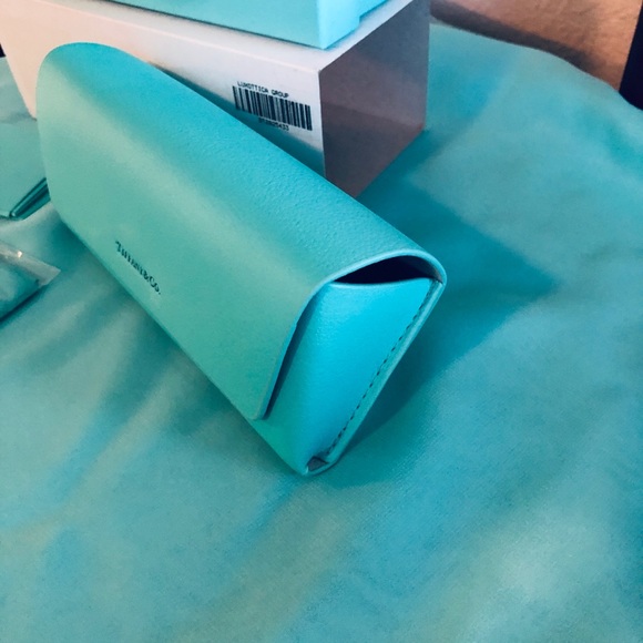 ?Brand New Tiffany & Co. Sunglasses Case Kit main image 7